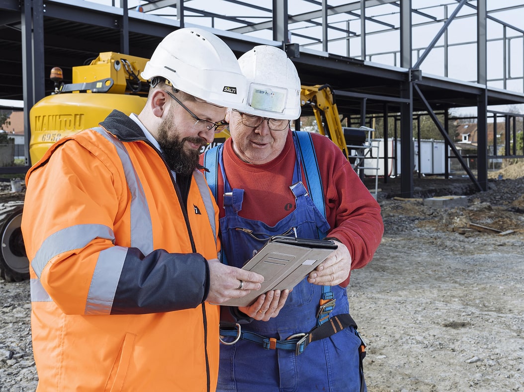 Homme partenaire expert